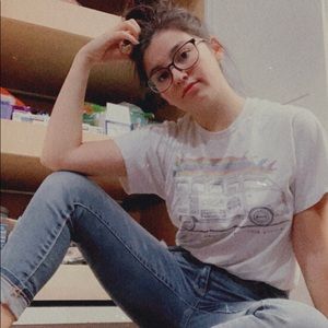 Meet your Posher, Jaquelyn